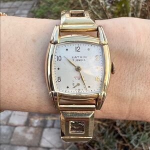 40’s 50s Lathin 7 Jewel Gold Automatic Swiss Made Watch